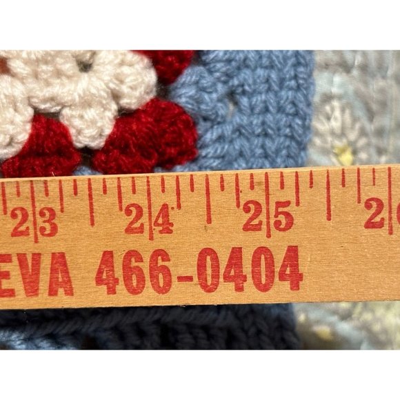 Crochet Granny Square Roseanne Afghan Blanket Throw Baby Crib Retro Grannycore - Picture 6 of 6